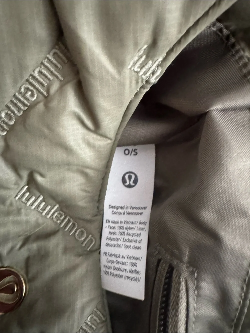 Lululemon olive Quilted Pleasures shoulder bag